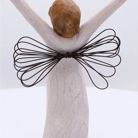 Willow Tree "Courage" 5.5" Figurine by Demdaco 2004 Susan Lordi - Picture 4 of 4